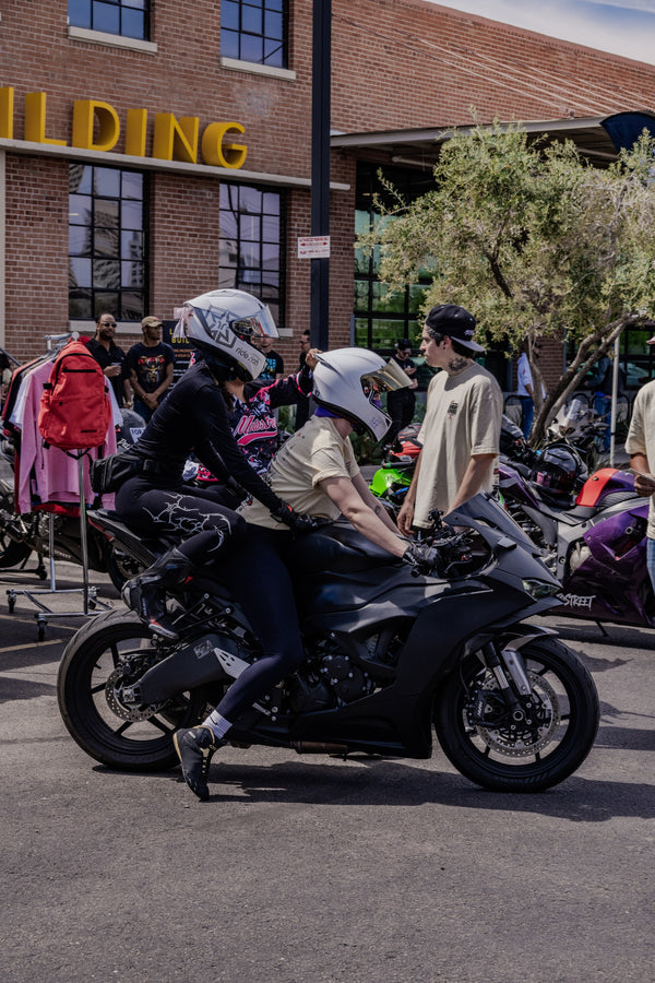 Sunday Service — photo 77 by Kiddflix