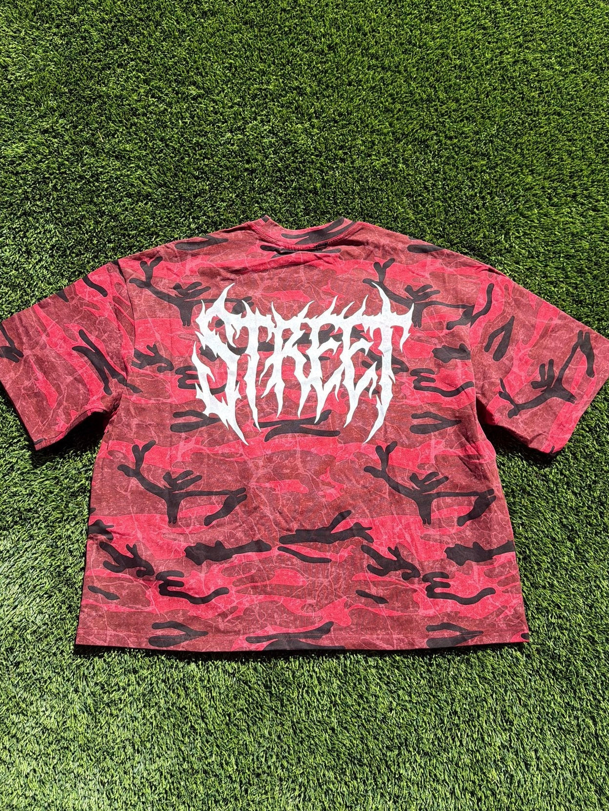 STREET boxy tee - Red camo