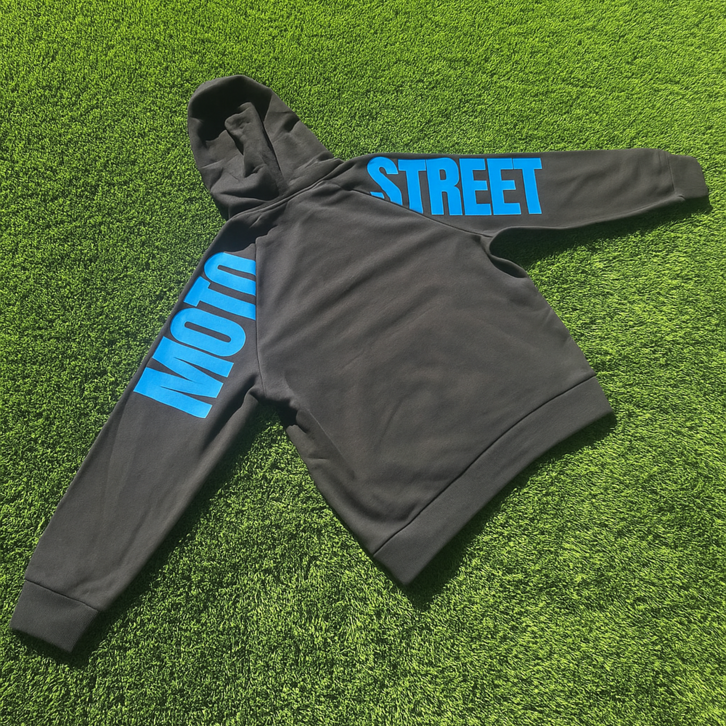 F & F Hoodie (blk/blu)