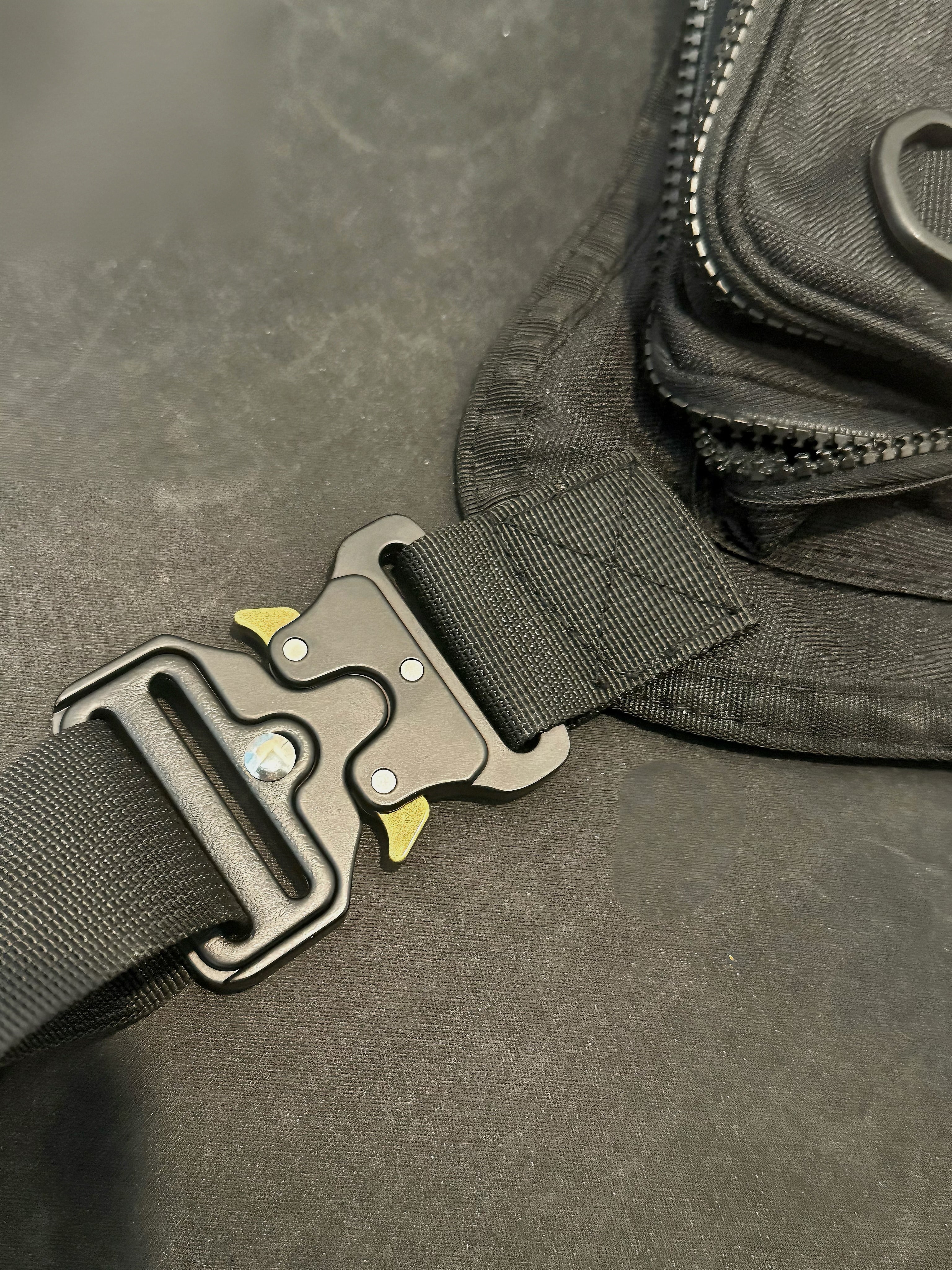 MotoStreet Leg Bag V2