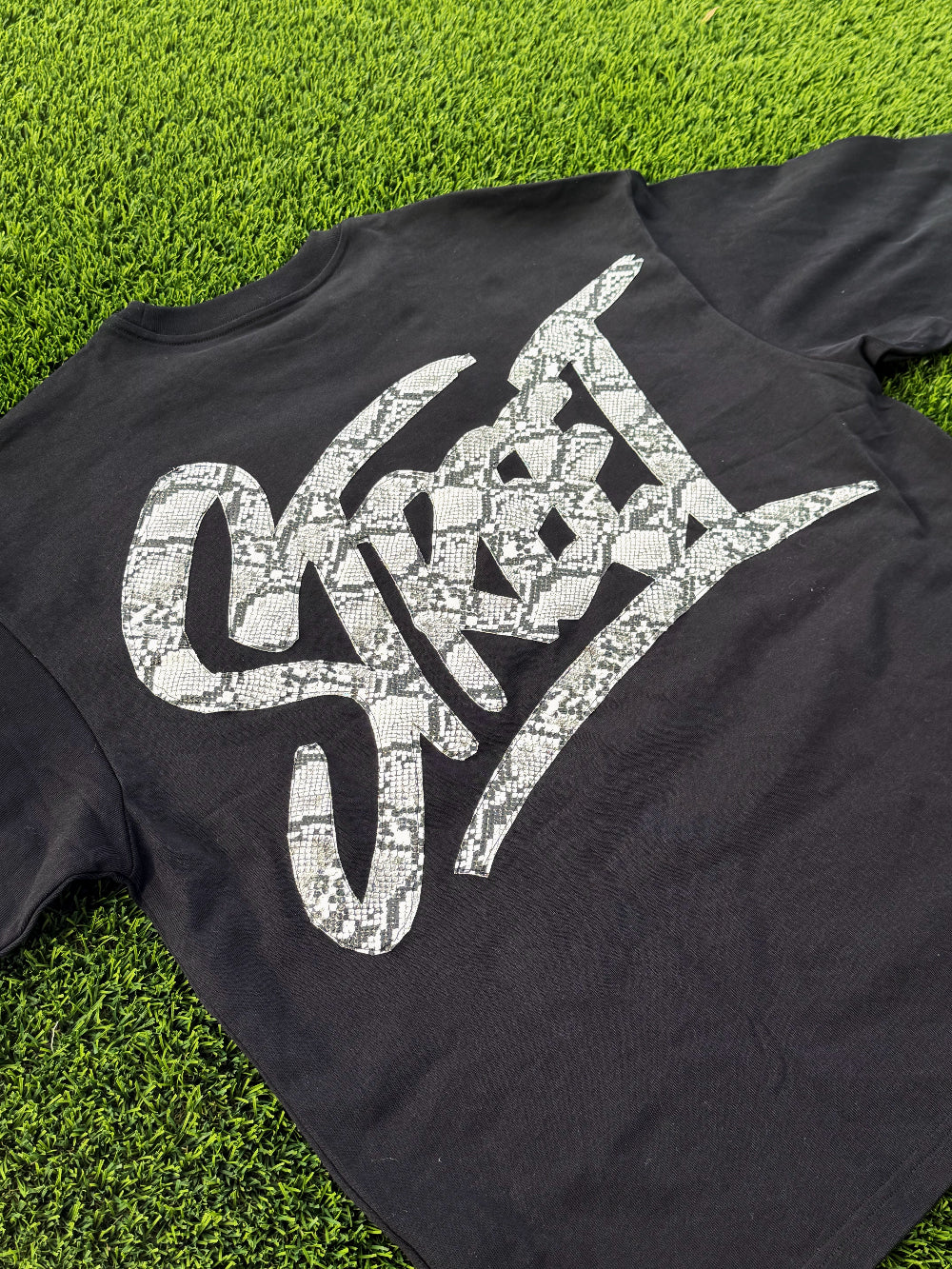 "SCRATCH" SHED LS